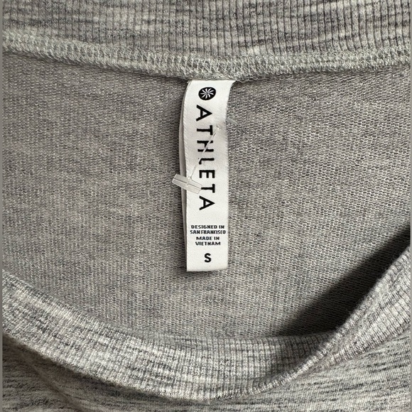 Athleta Studio Barre Modal Off-The-Shoulder Sweatshirt Size Small - Picture 2 of 4
